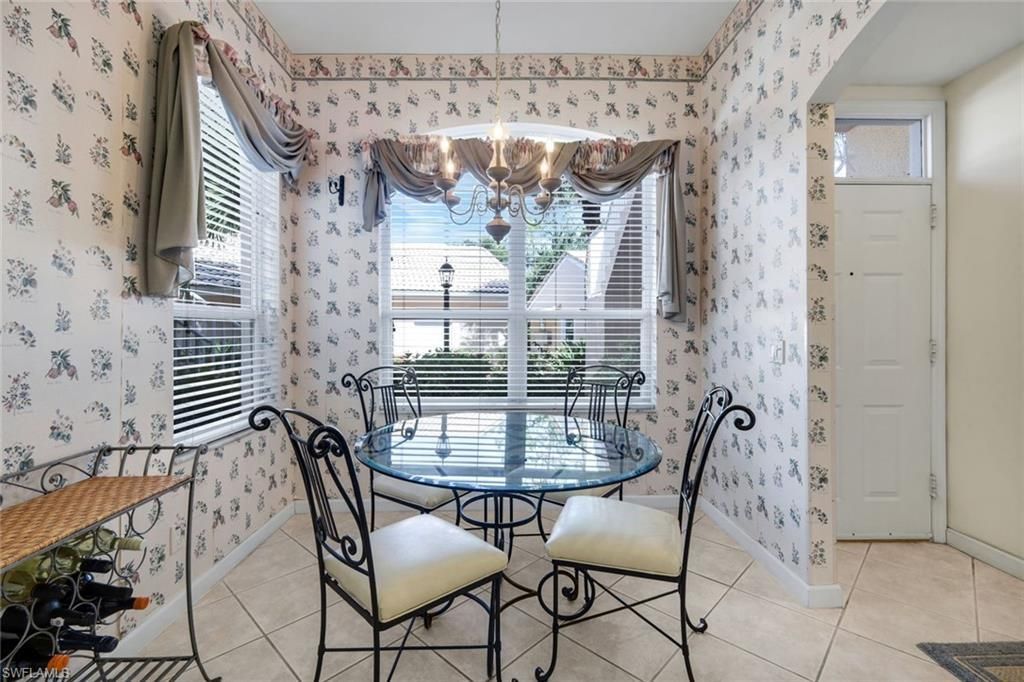 2036 Cascades Dr , Unit 7, Naples, FL 34112 Photo