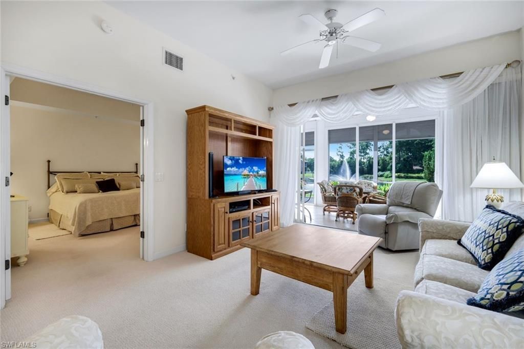 2036 Cascades Dr , Unit 7, Naples, FL 34112 Photo