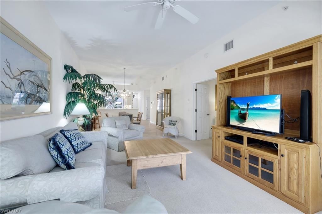 2036 Cascades Dr , Unit 7, Naples, FL 34112 Photo