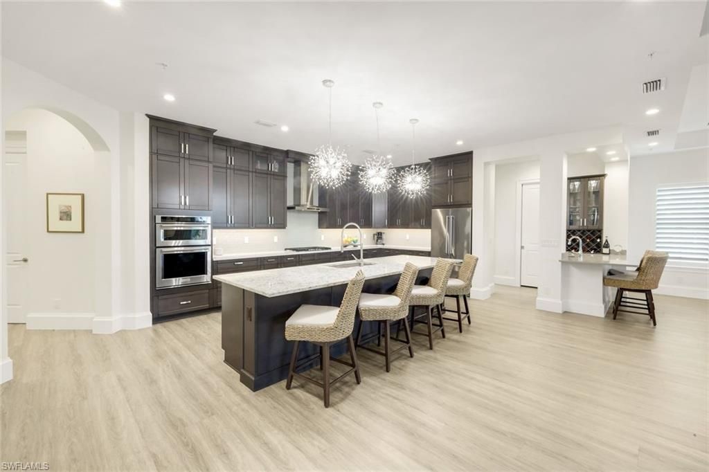 16358 Corsica Way , Unit 201, Naples, FL 34110 Photo