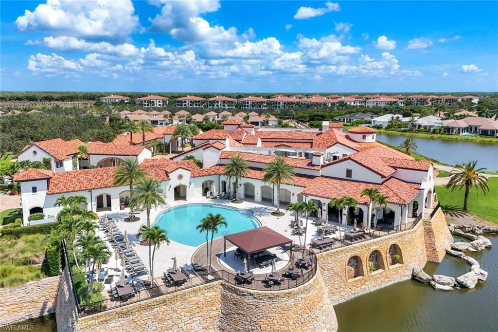 16358 Corsica Way , Unit 201, Naples, FL 34110 Photo