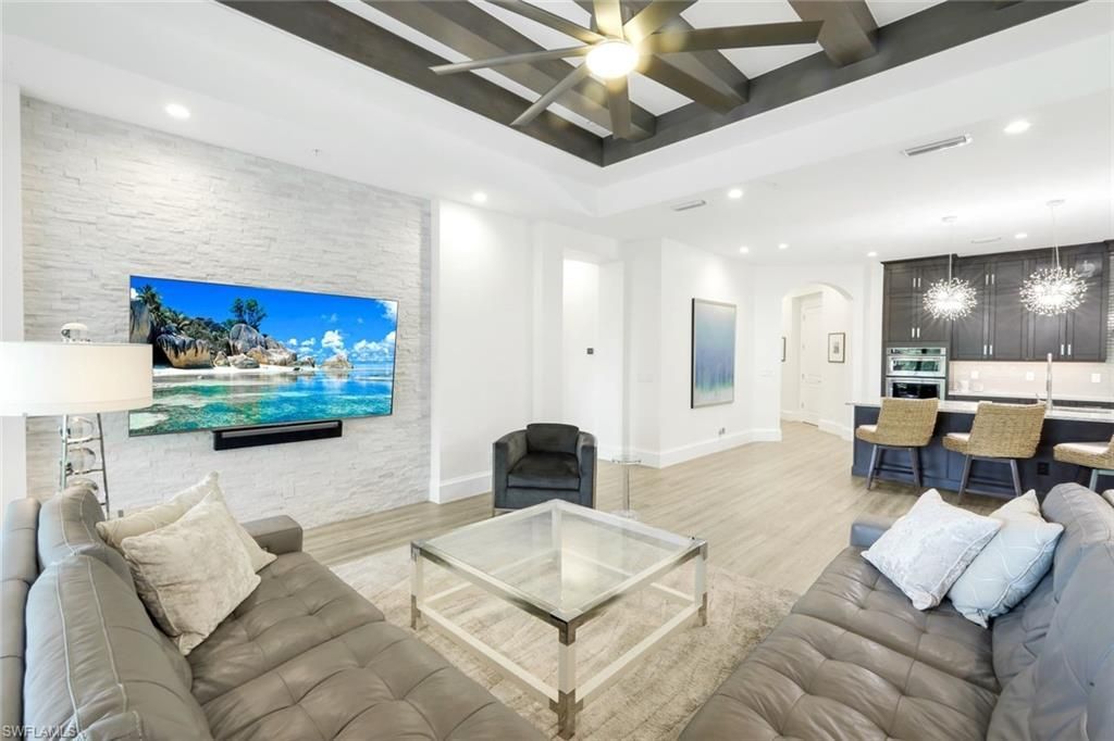 16358 Corsica Way , Unit 201, Naples, FL 34110 Photo
