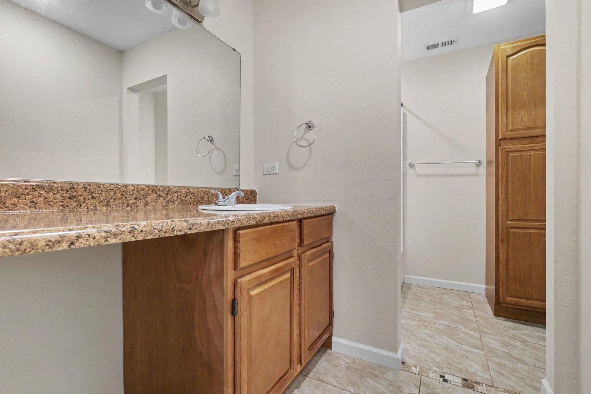 6703 Jefferson Pl. Photo 20