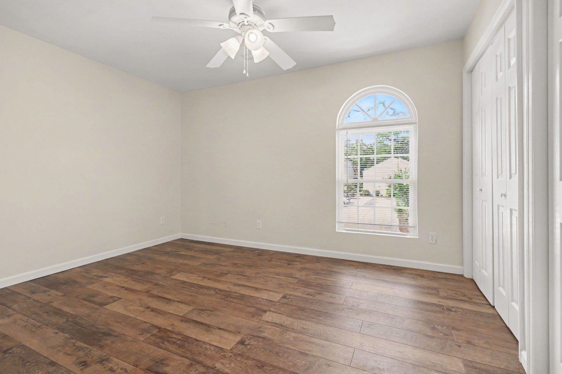 6703 Jefferson Pl. Photo 22