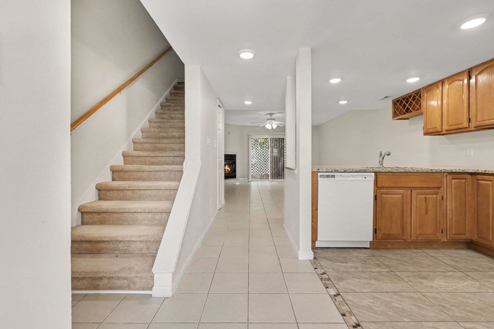 6703 Jefferson Pl. Photo 5