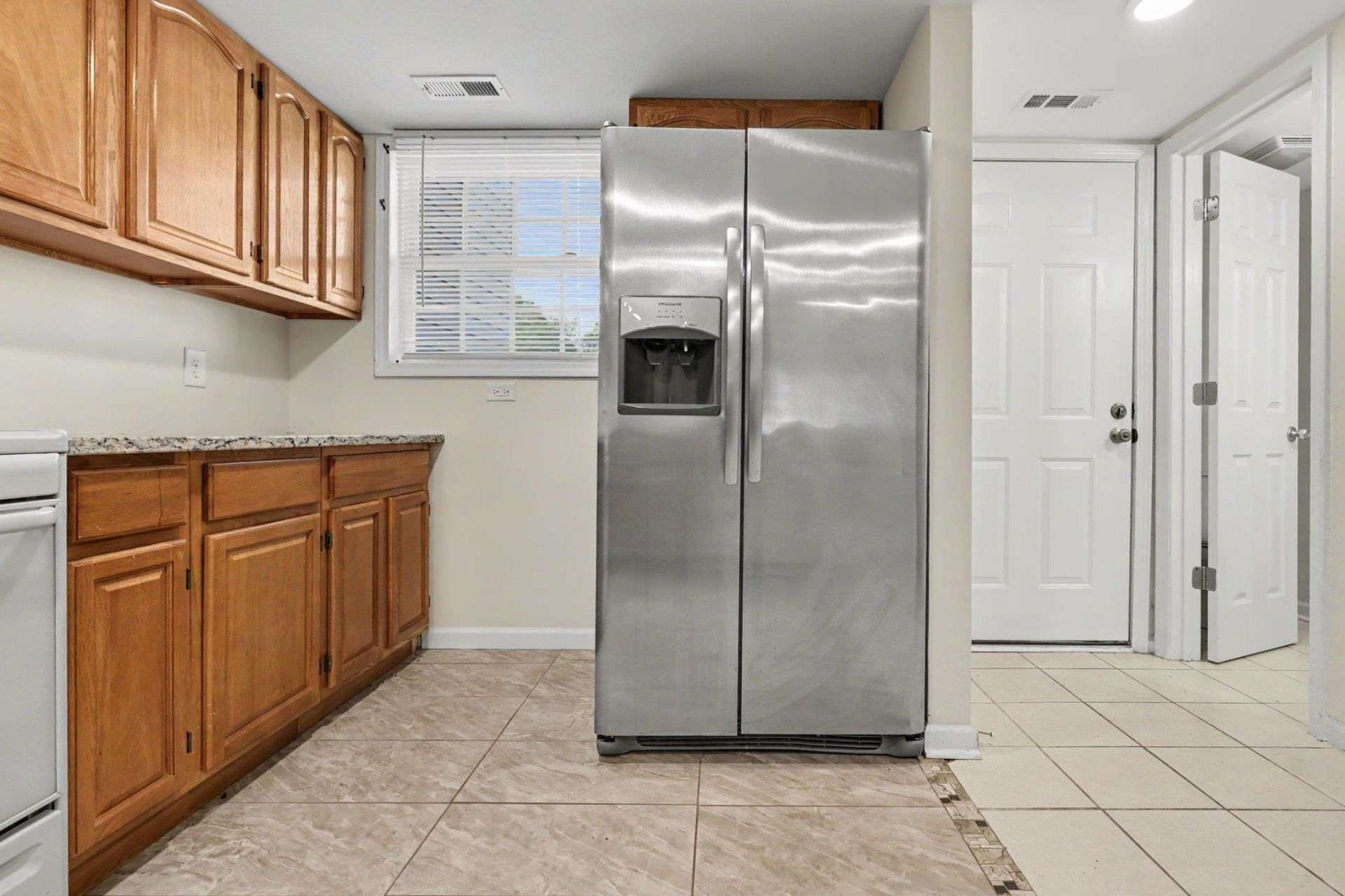 6703 Jefferson Pl. Photo 7