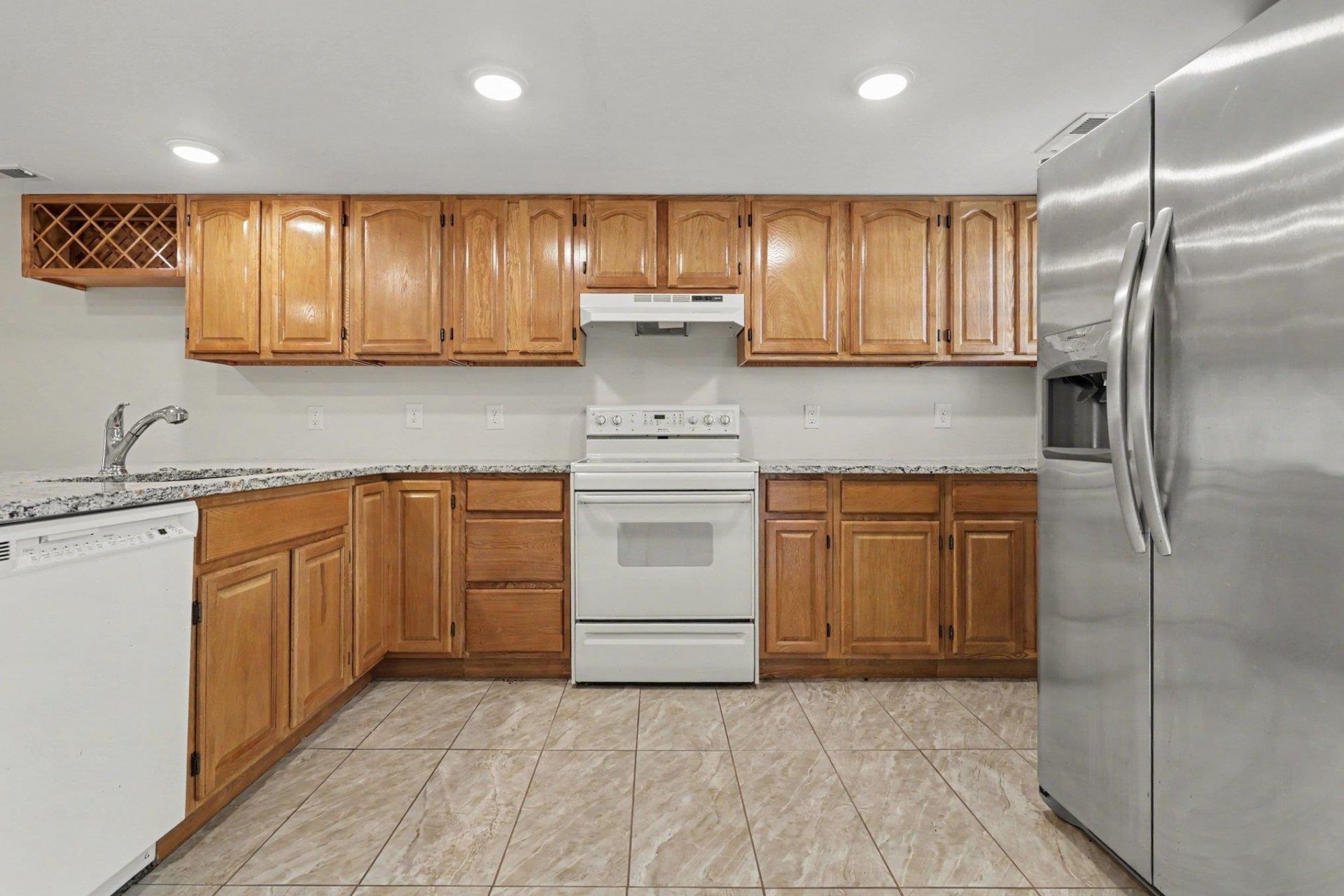 6703 Jefferson Pl. Photo 8