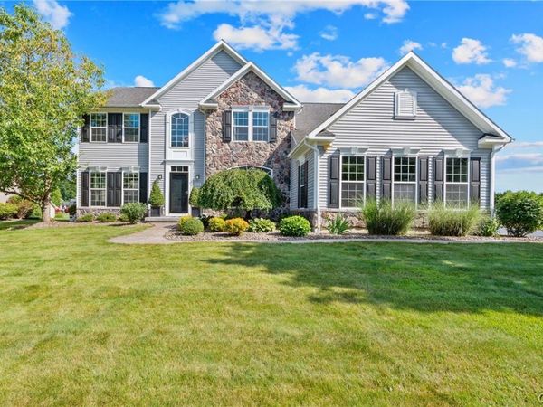 4434 Millstream Drive, Clay, NY 13041