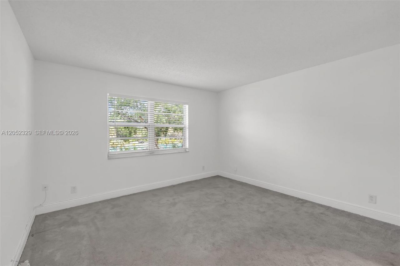 1100 NW 87th Ave , Unit 307, Coral Springs, FL 33071 Photo
