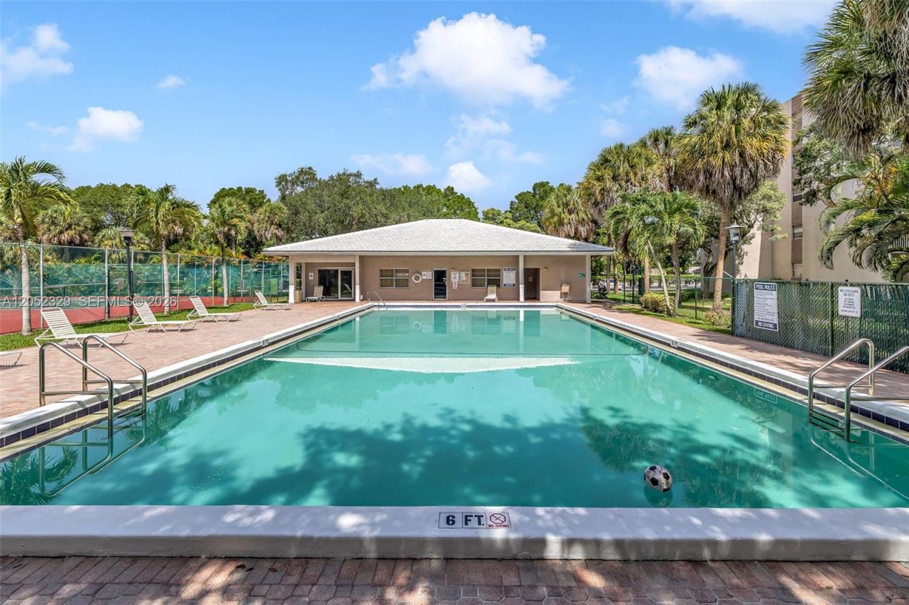 1100 NW 87th Ave , Unit 307, Coral Springs, FL 33071 Photo