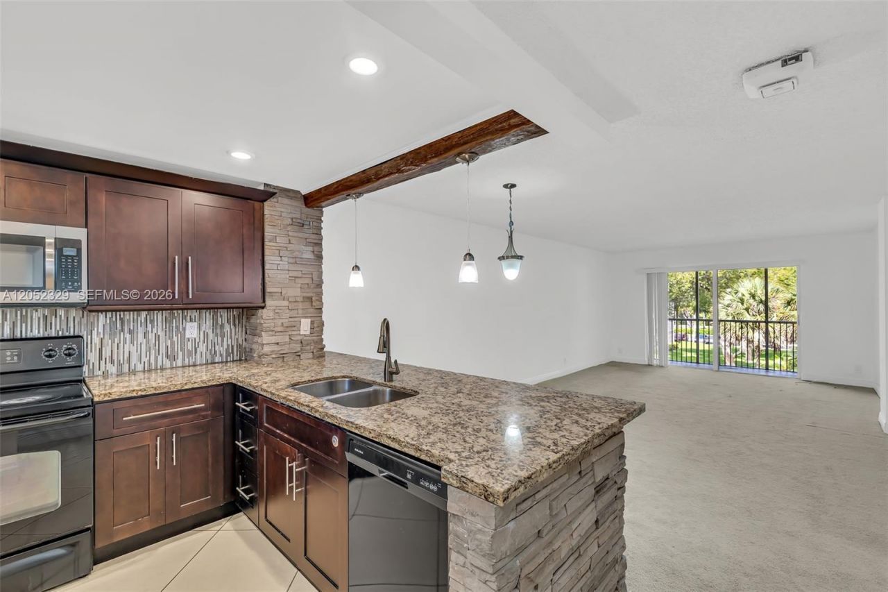 1100 NW 87th Ave , Unit 307, Coral Springs, FL 33071 Photo