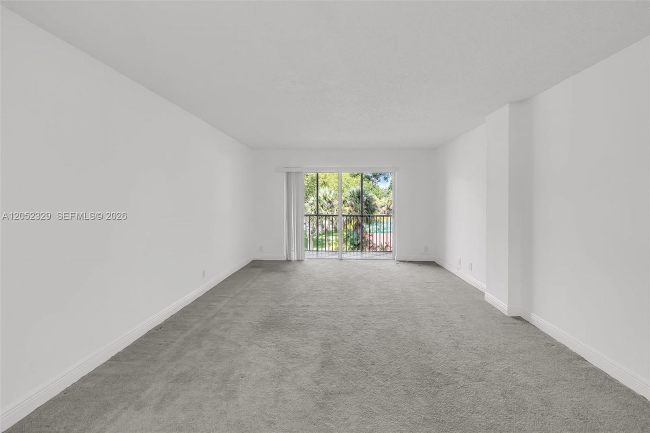 1100 NW 87th Ave , Unit 307, Coral Springs, FL 33071 Photo