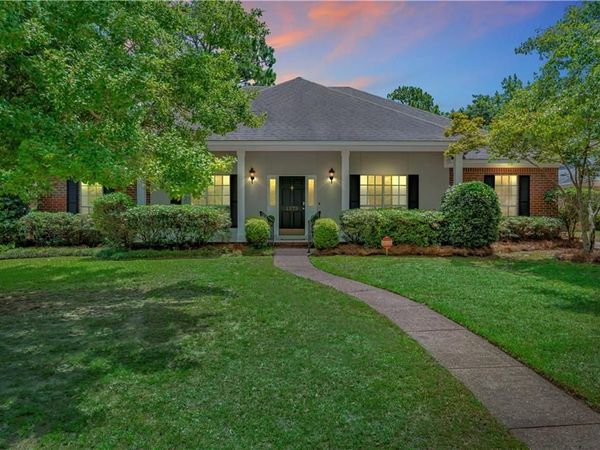 1279 Savannah Drive , Mobile, AL 36609