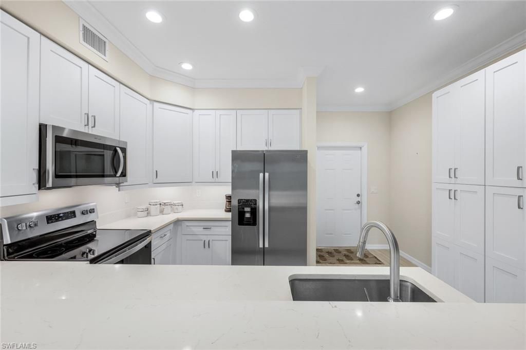 1137 Winding Pines Cir , Unit 106, Cape Coral, FL 33909 Photo