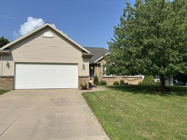 931 Sunset Hills Avenue NW, Grand Rapids, MI 49534