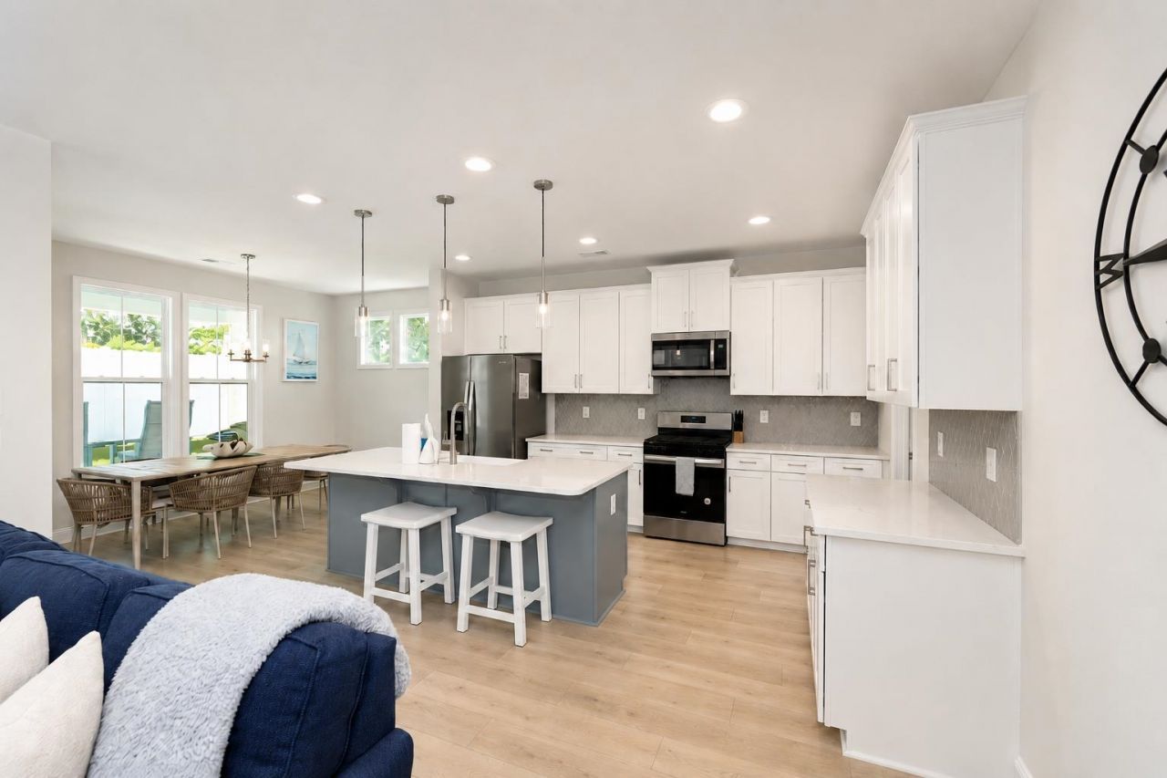 2524 Hillbourne Loop Photo 10