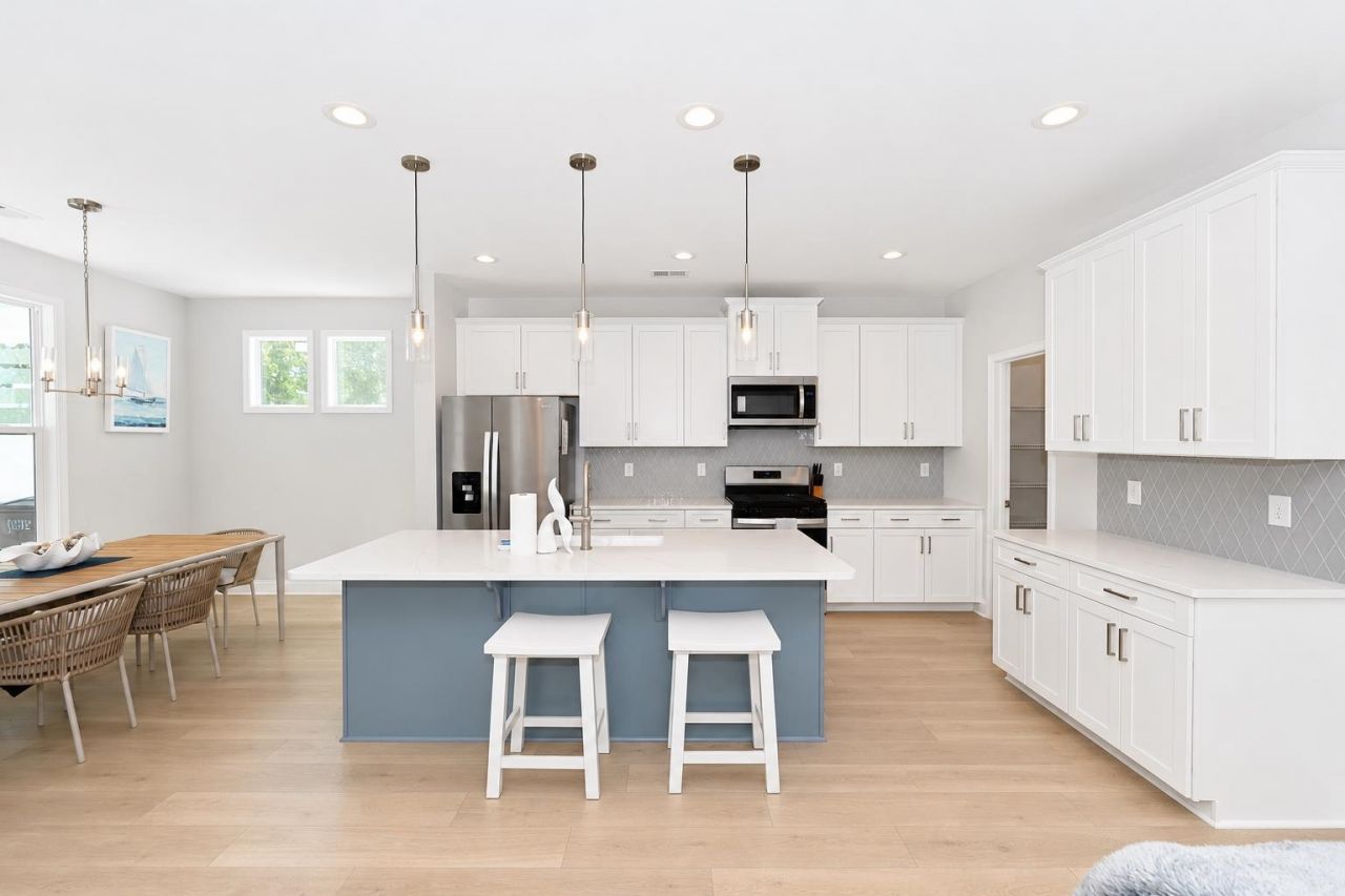 2524 Hillbourne Loop Photo 12