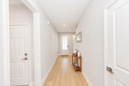 2524 Hillbourne Loop photo 4
