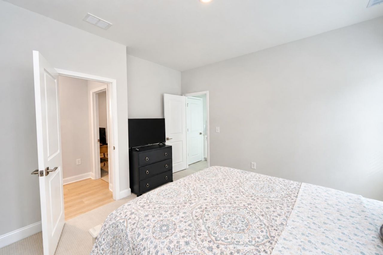 2524 Hillbourne Loop Photo 36