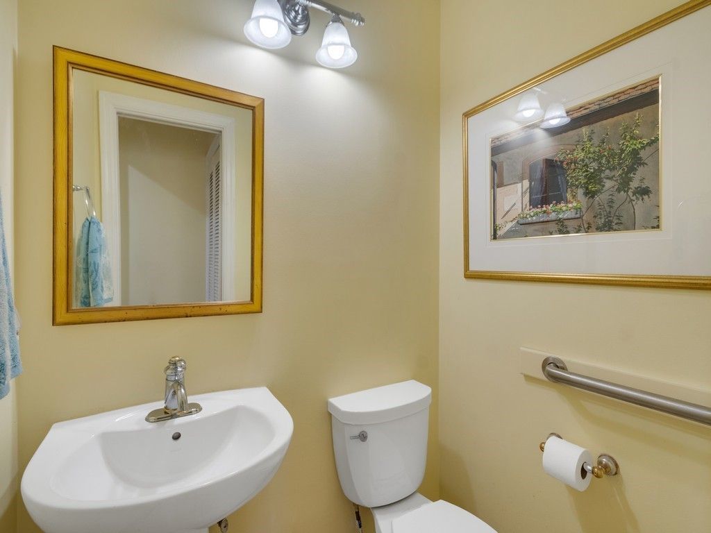 5060 Harmony Circle, Unit 102, Vero Beach, FL 32967 Photo