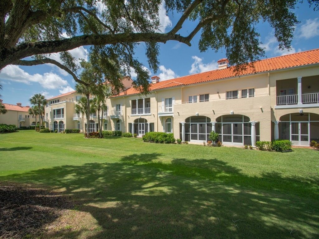 5060 Harmony Circle, Unit 102, Vero Beach, FL 32967 Photo