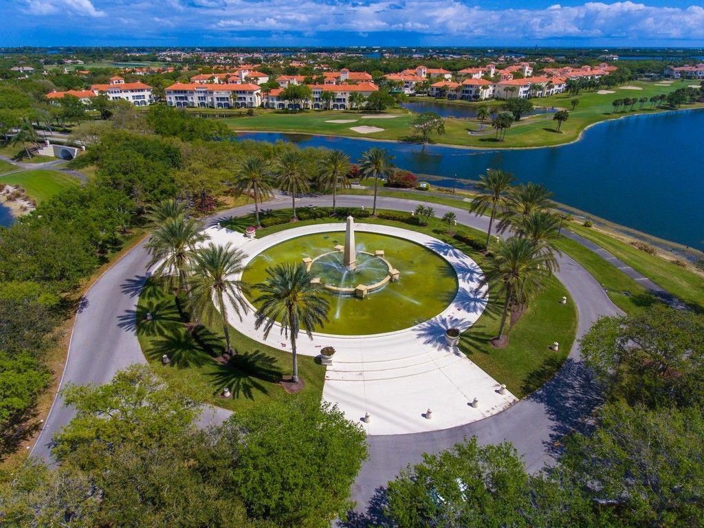 5060 Harmony Circle, Unit 102, Vero Beach, FL 32967 Photo