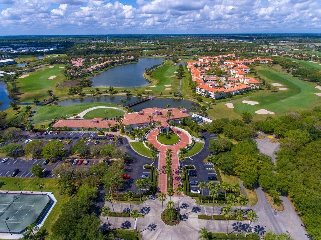 5060 Harmony Circle, Unit 102, Vero Beach, FL 32967 Photo