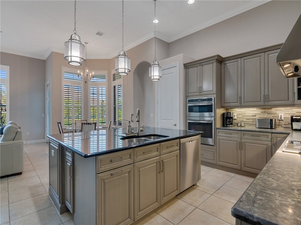 8260 Halbert Lane, Vero Beach, FL 32968 Photo
