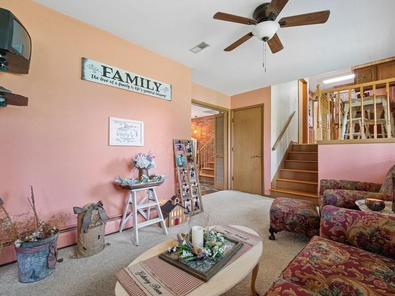 157 Spring Valley Drive SW, Granville, OH 43023 Photo 10