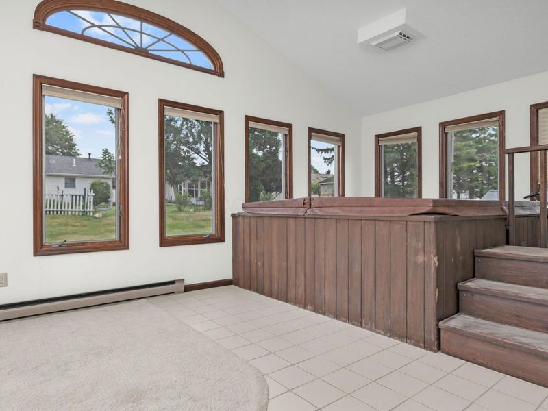 110 N Heatherhill Drive , Bellefontaine, OH 43311 Photo 17