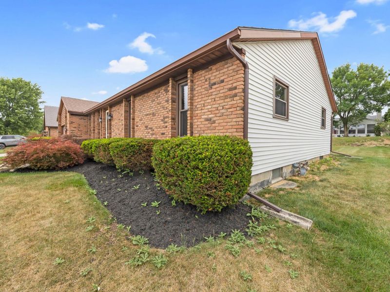 110 N Heatherhill Drive , Bellefontaine, OH 43311 Photo 36