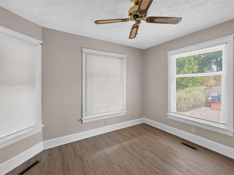 4 E Lamartine Street , Mount Vernon, OH 43050 Photo 3