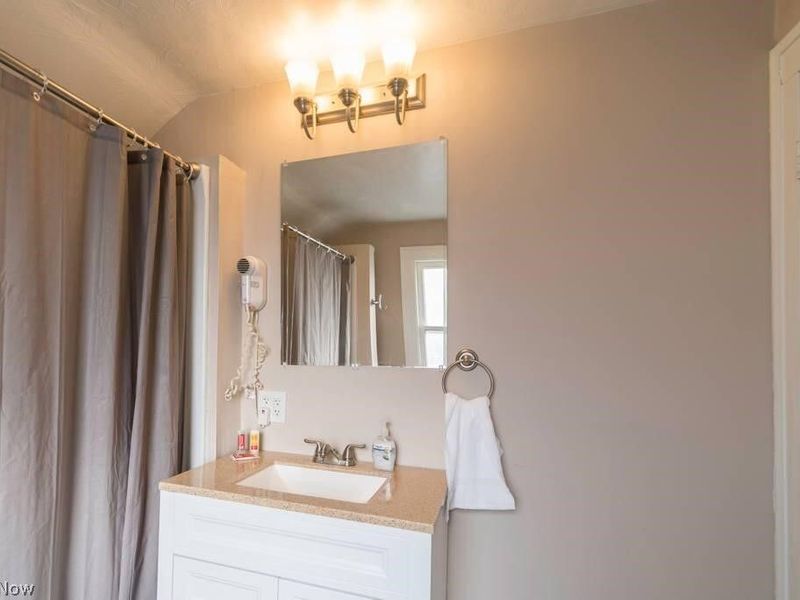 3358 W 136th Street, Cleveland, OH 44111 Photo 21