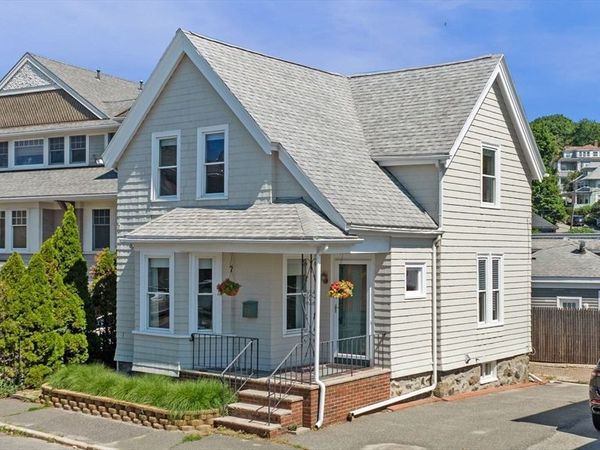 32 Puritan Road, Swampscott, MA 01907