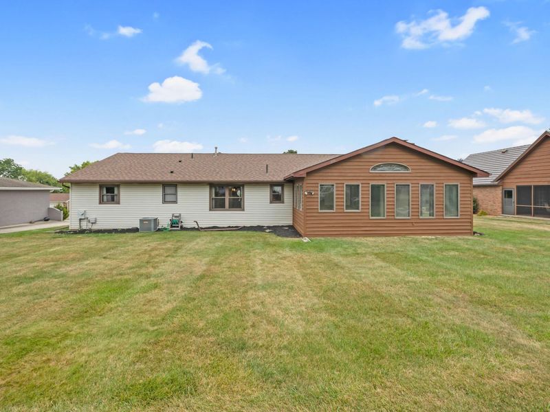 110 N Heatherhill Drive, Bellefontaine, OH 43311 Photo 38