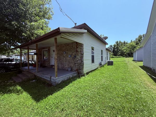 218 E South Street , Mountain Grove, MO 65711