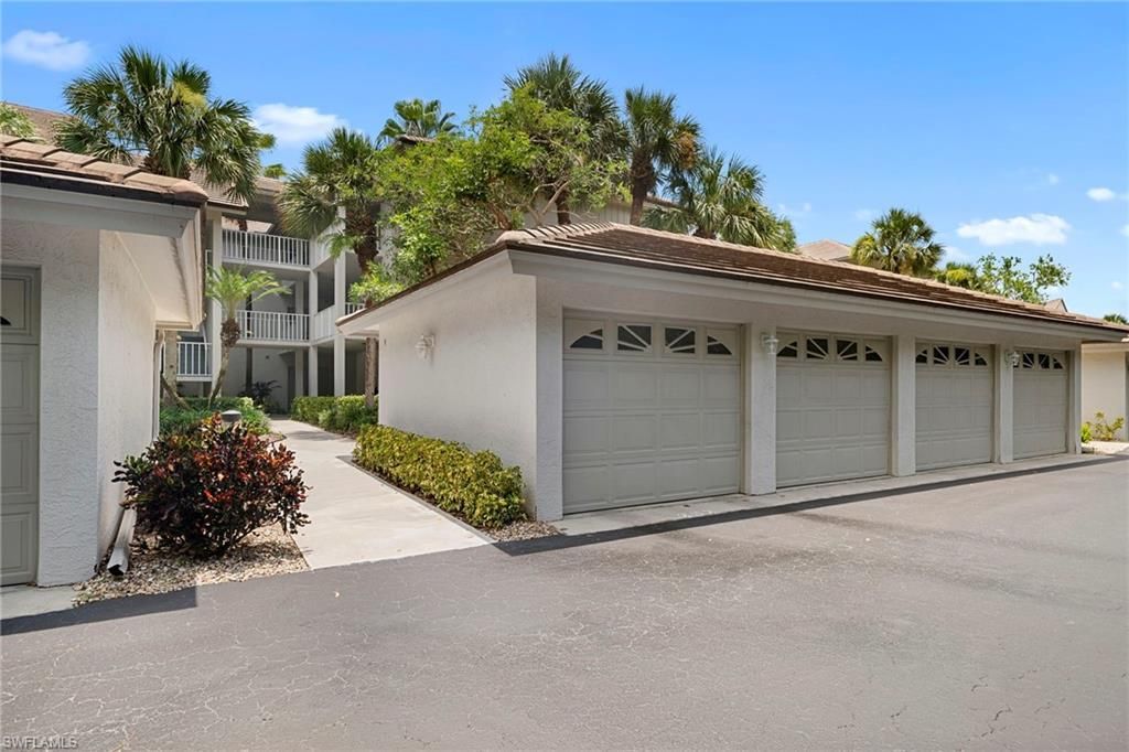 770 Waterford Dr, Unit 202, Naples, FL 34113 Photo