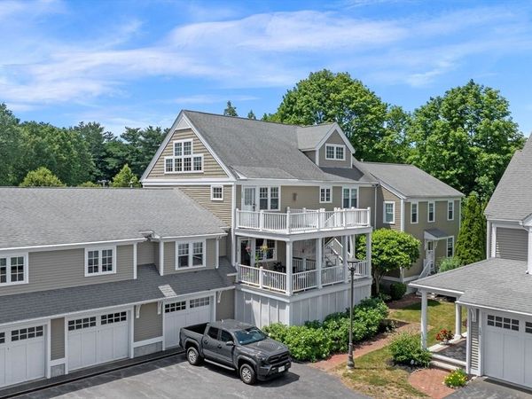 6 Essex Road, Unit 15, Ipswich, MA 01938