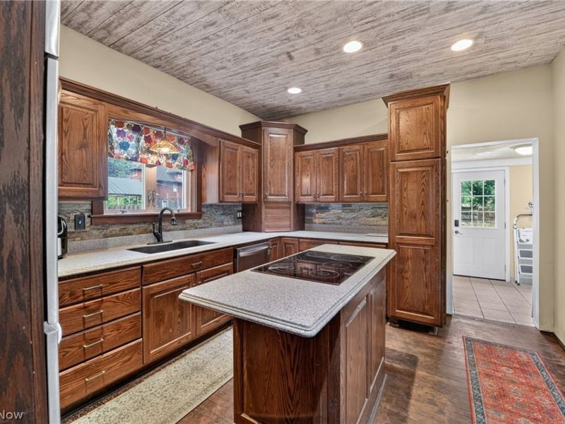 1615 W market Street, Orrville, OH 44667 Photo 39