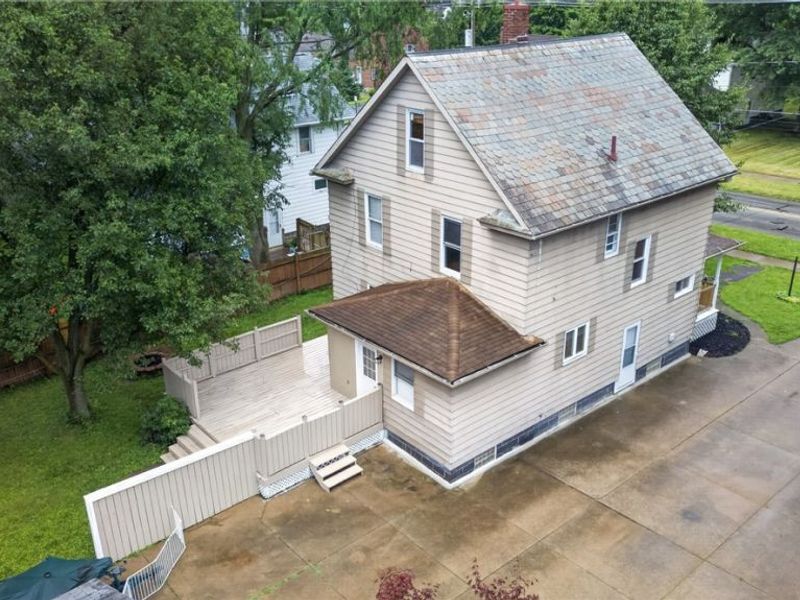 1615 W market Street, Orrville, OH 44667 Photo 5