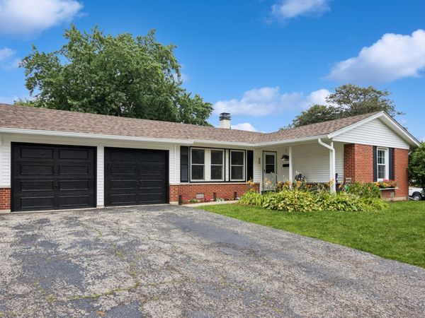 680 Brantwood Court, Elk Grove Village, IL 60007