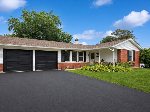 680 Brantwood Court, Elk Grove Village, IL 60007