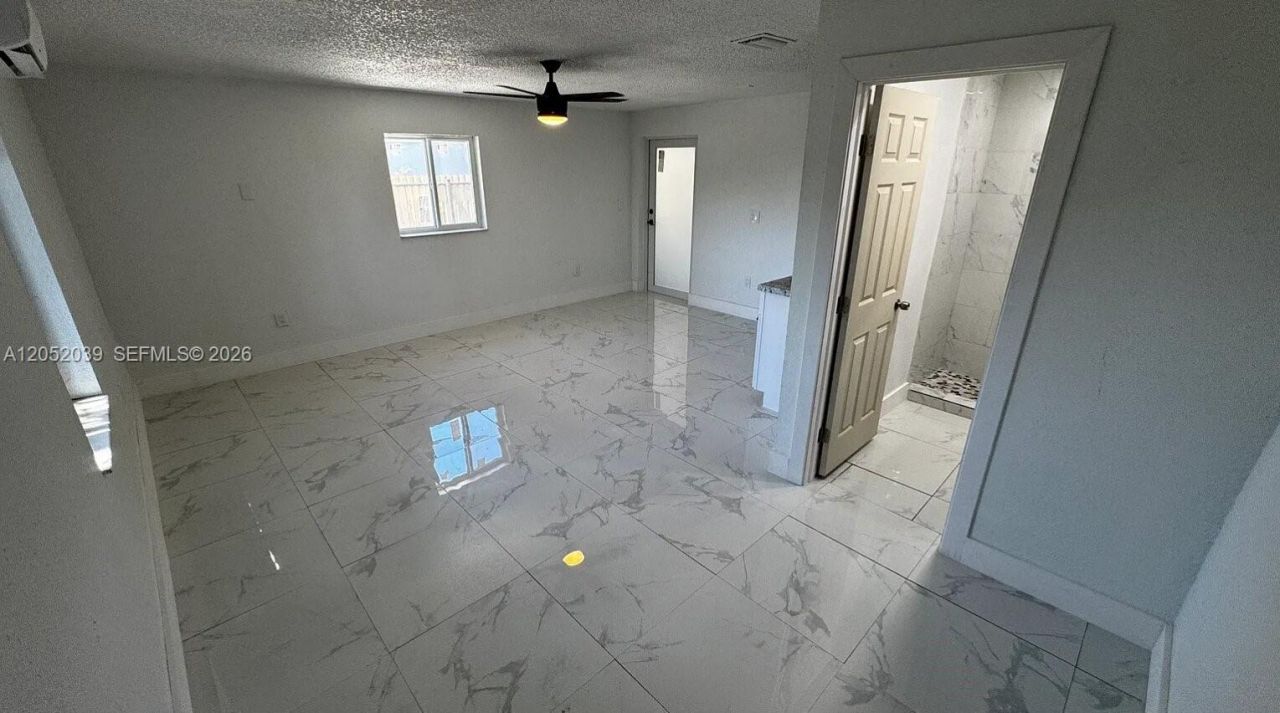 19100 NW 32nd Ave, Unit C, Miami Gardens, FL 33056 Photo