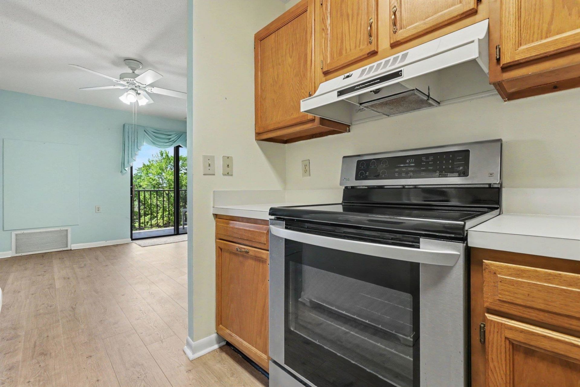 5001 Little River Rd. Photo 16