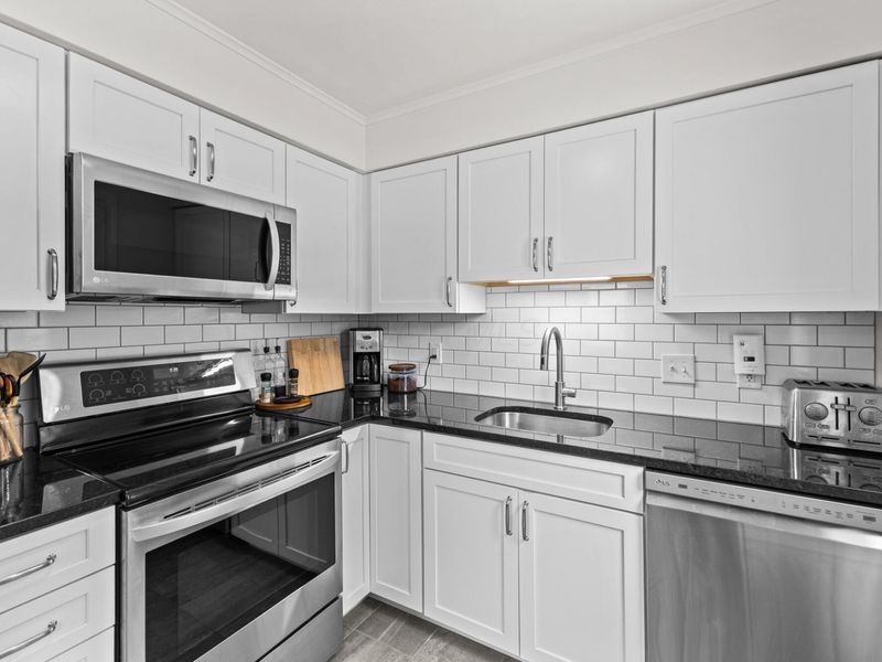 2188 Bristol Road, Columbus, OH 43221 Photo 15