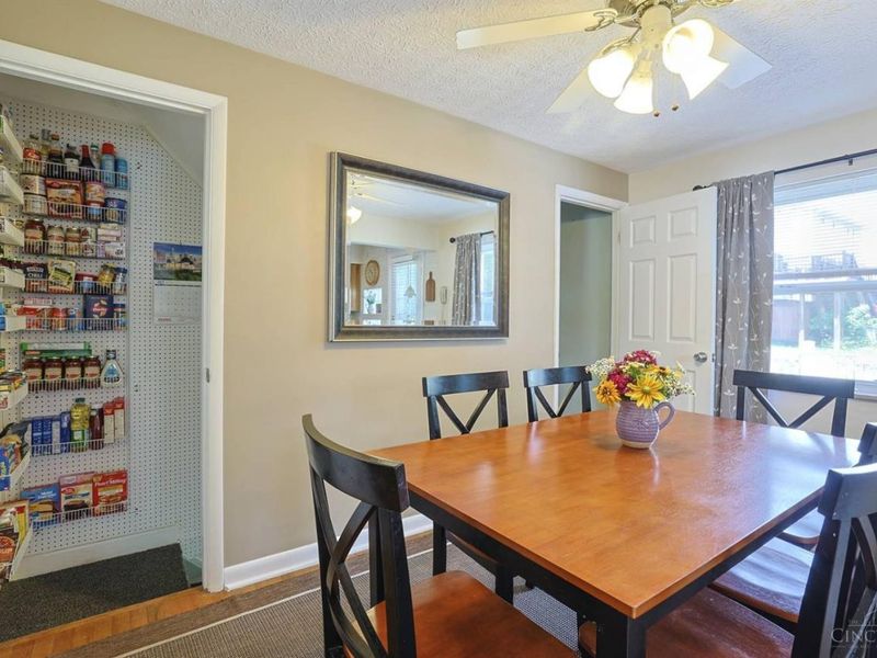 5994 Lawrence Road, Green Township, OH 45248 Photo 15
