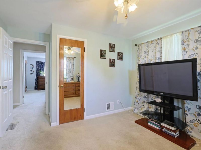 5994 Lawrence Road, Green Township, OH 45248 Photo 19