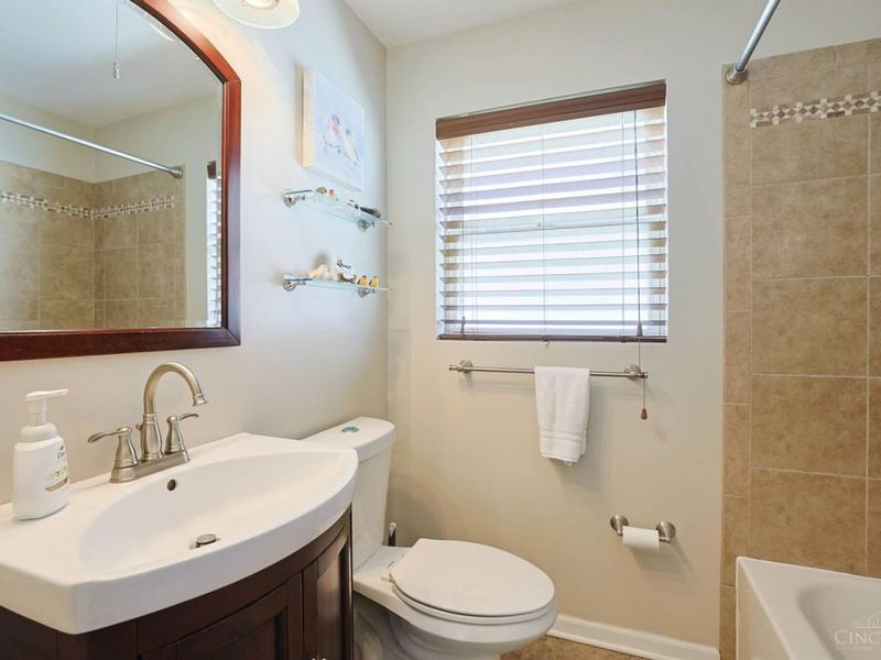 5994 Lawrence Road, Green Township, OH 45248 Photo 25