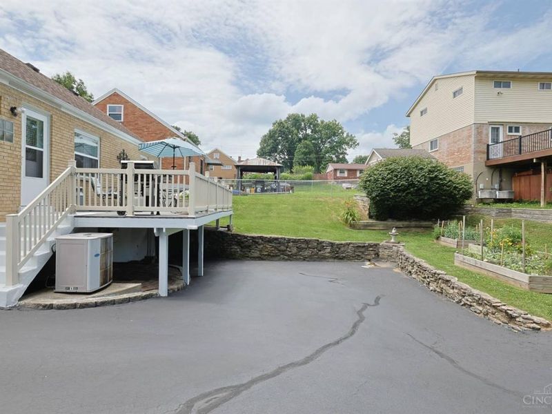 5994 Lawrence Road, Green Township, OH 45248 Photo 35