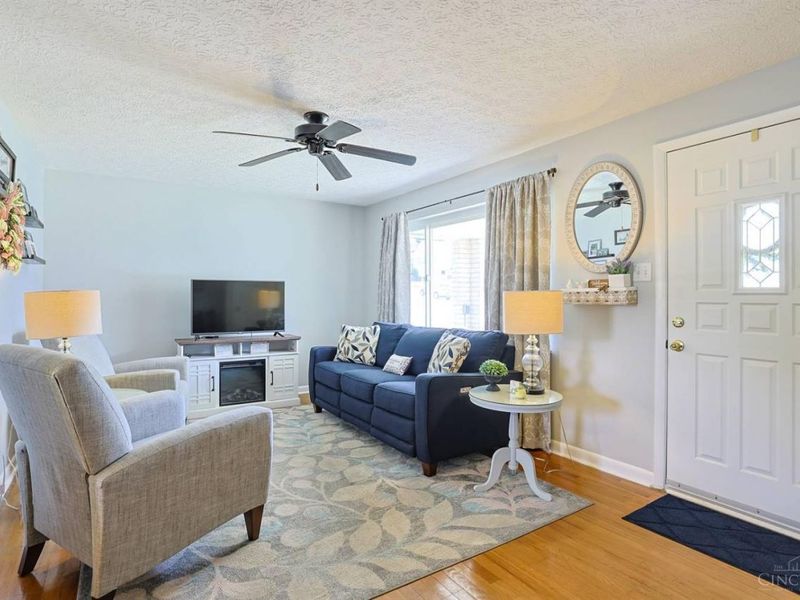 5994 Lawrence Road, Green Township, OH 45248 Photo 6